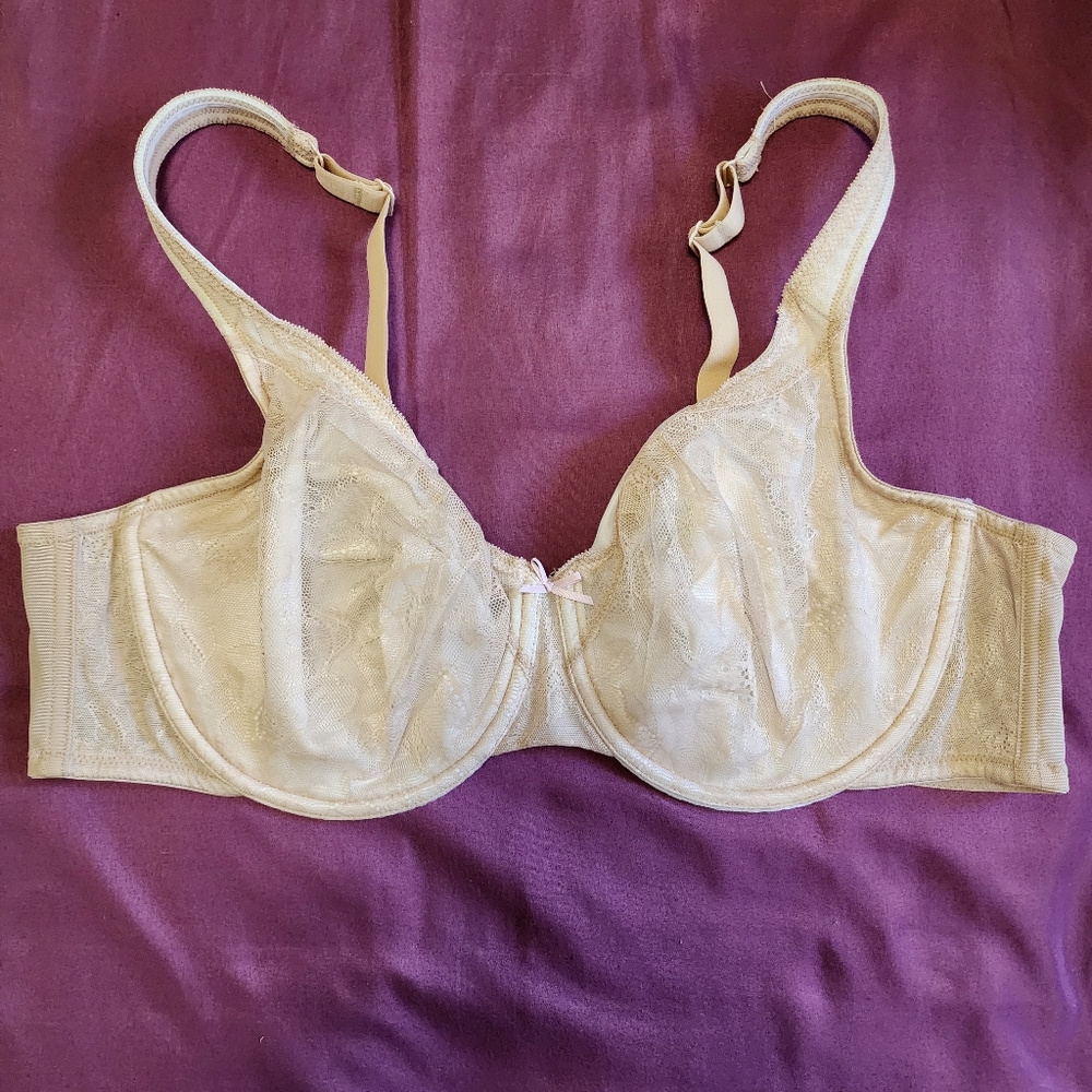 Cacique Full Coverage Modern Lace Underwire Bra Tan 44C (Sku A35)